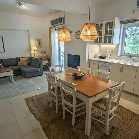 Scopas דירה פארוס